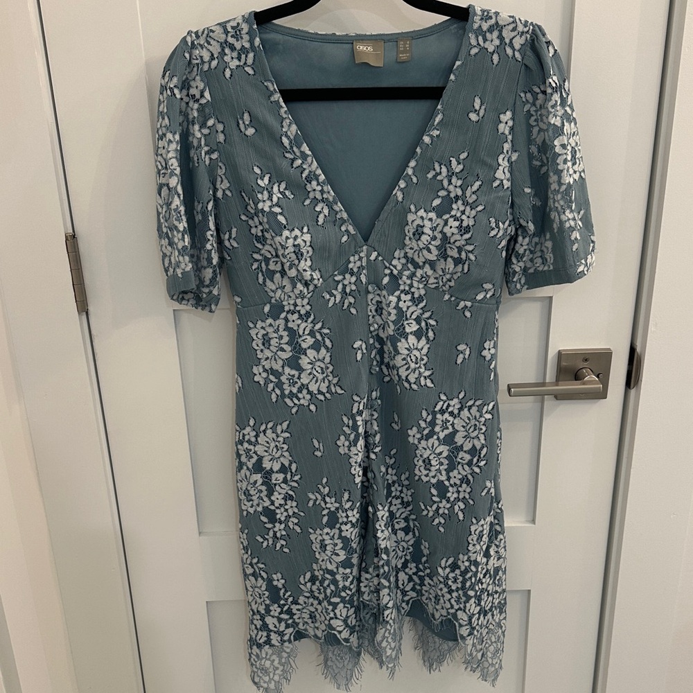 Floral Lace V-Neck Dress